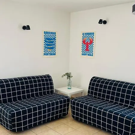 Bee Guest house *